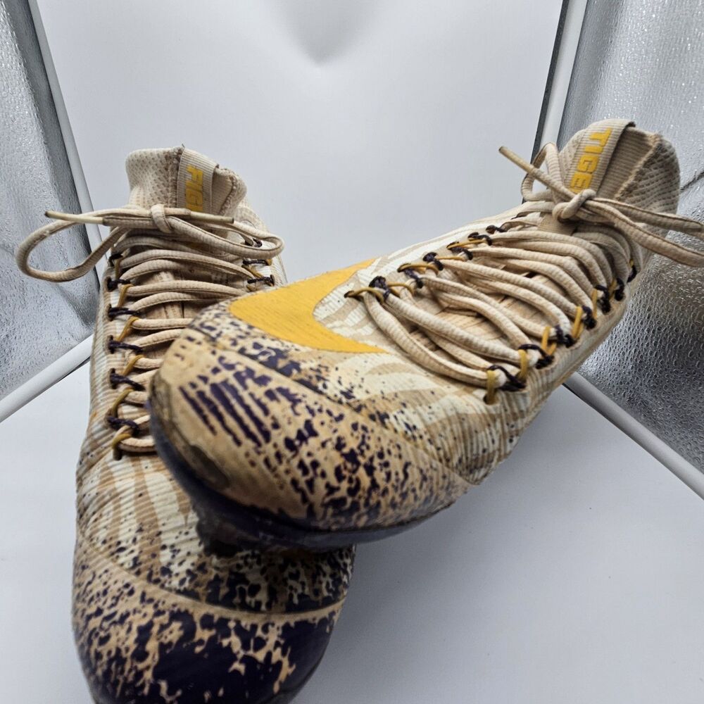 Lsu Fighting Tigers Zoom Trout 3 Promo Sample 2017 World Series Run Cleats Worn
